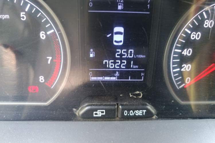 Used FORTHING Joyear X3 2015 1.5L Luxury Model Odometer Close Up