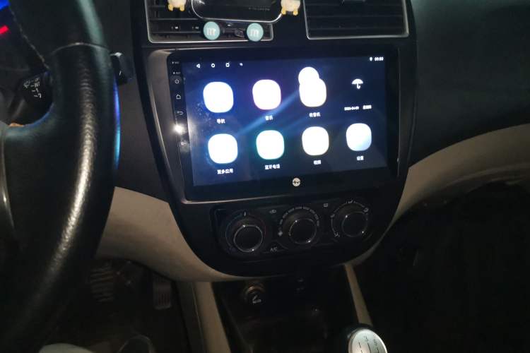 Used FORTHING Joyear X3 2016 1.5L Luxury Model Audio And AC Panel