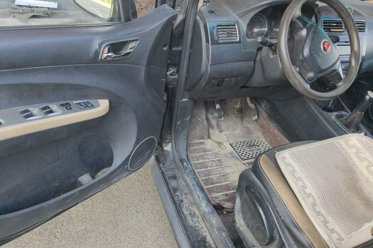 Used FORTHING Joyear X3 2016 1.5L Comfort Model Driver Seat