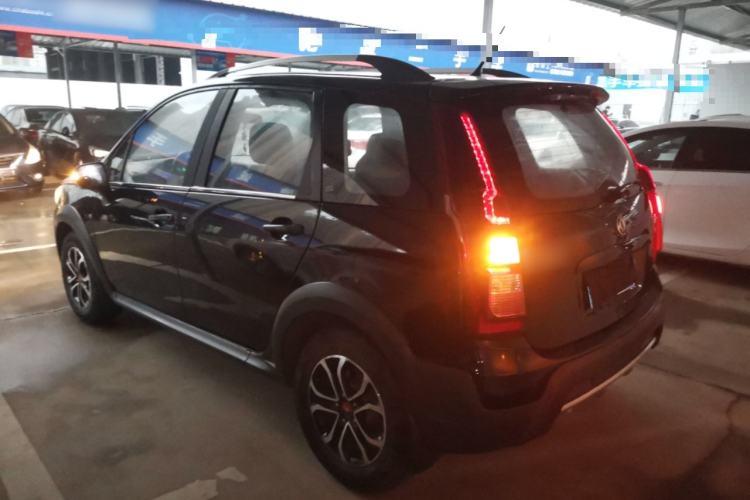 Used FORTHING Joyear X3 2016 1.5L Luxury Model Exterior 2