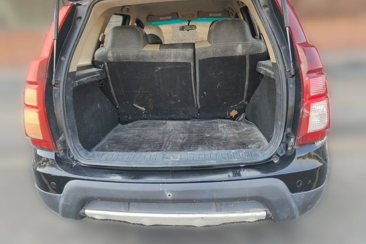 Used FORTHING Joyear X3 2016 1.5L Comfort Model Trunk