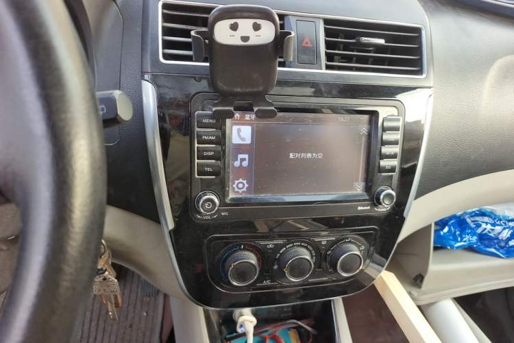 Used FORTHING Joyear X3 2016 1.5L Luxury Model Audio And AC Panel