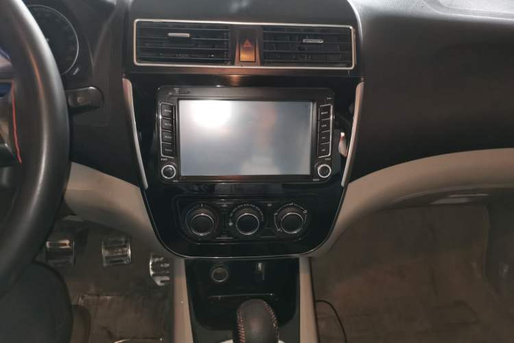 Used FORTHING Joyear X3 2016 1.5L Comfort Model Audio And AC Panel