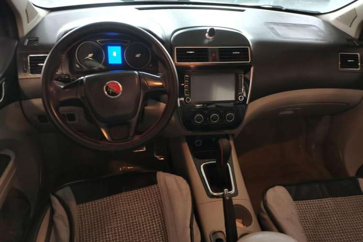 Used FORTHING Joyear X3 2016 1.5L Comfort Model Center Console