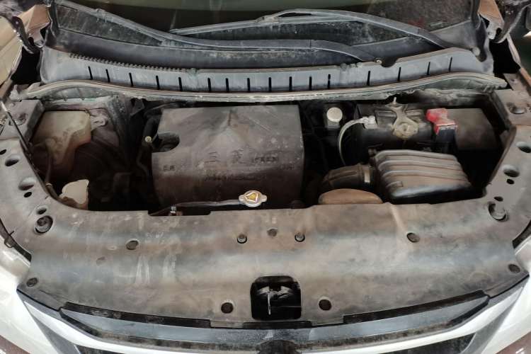 Used FORTHING Joyear X3 2016 1.5L Comfort Model Engine Bay