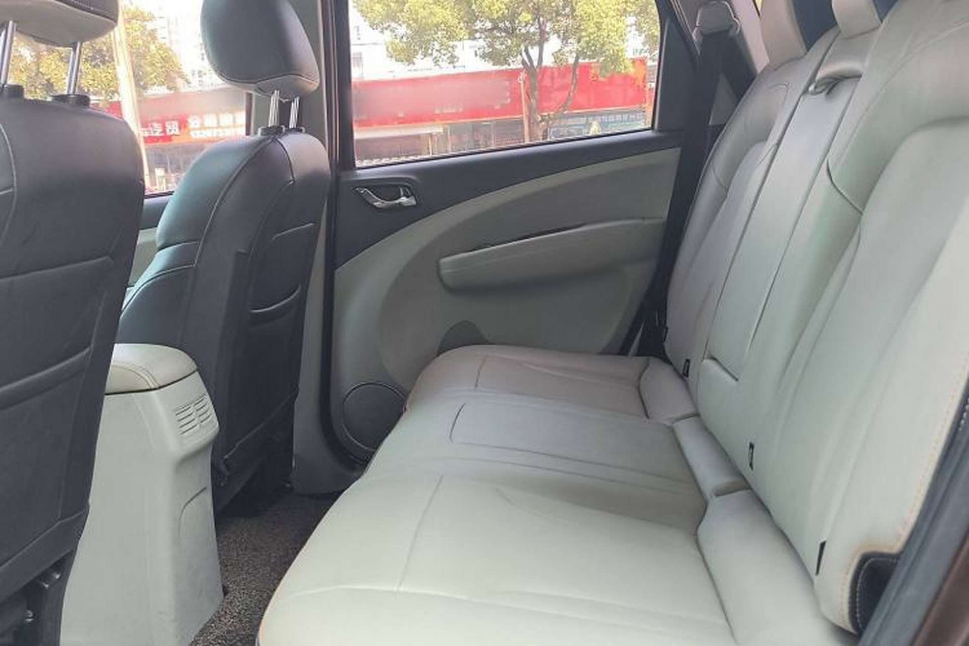 Used FORTHING Joyear X3 2016 1.5L Luxury Model Exterior 4