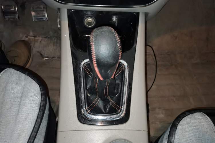 Used FORTHING Joyear X3 2016 1.5L Comfort Model Gear Lever