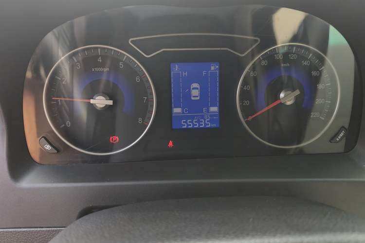 Used FORTHING Joyear X3 2016 1.5L Luxury Model Odometer Close Up