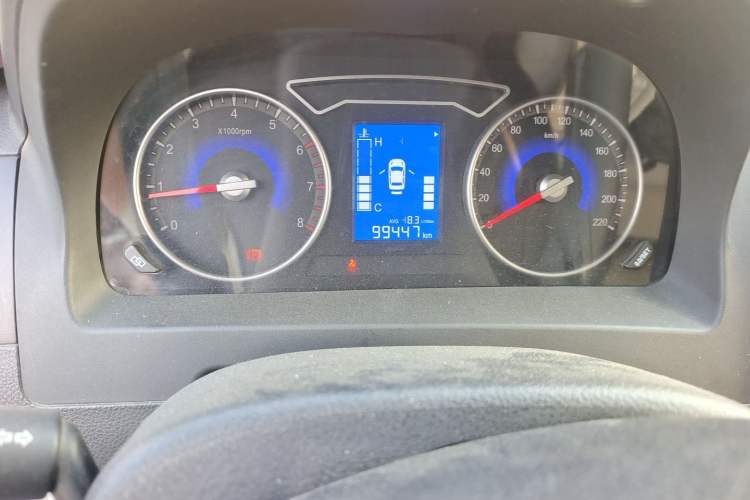 Used FORTHING Joyear X3 2016 1.5L Luxury Model Odometer Close Up