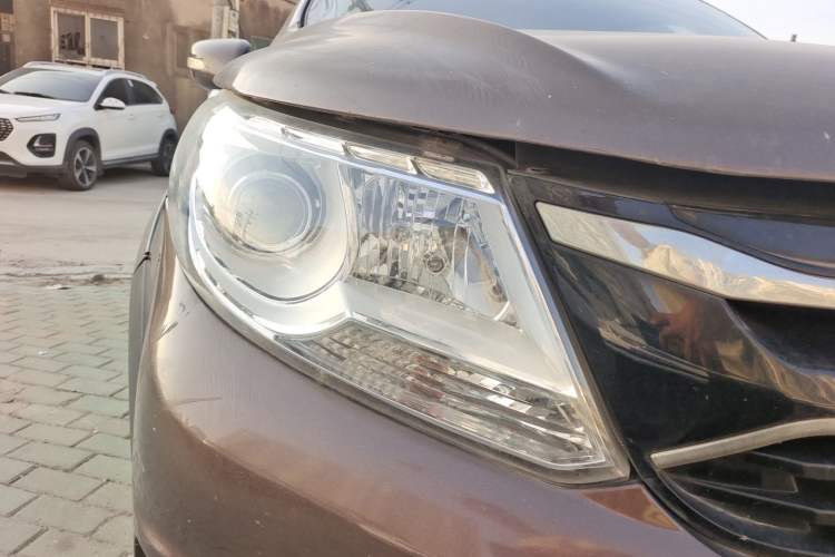 Used FORTHING Joyear X3 2016 1.5L Luxury Model Right Front Headlight