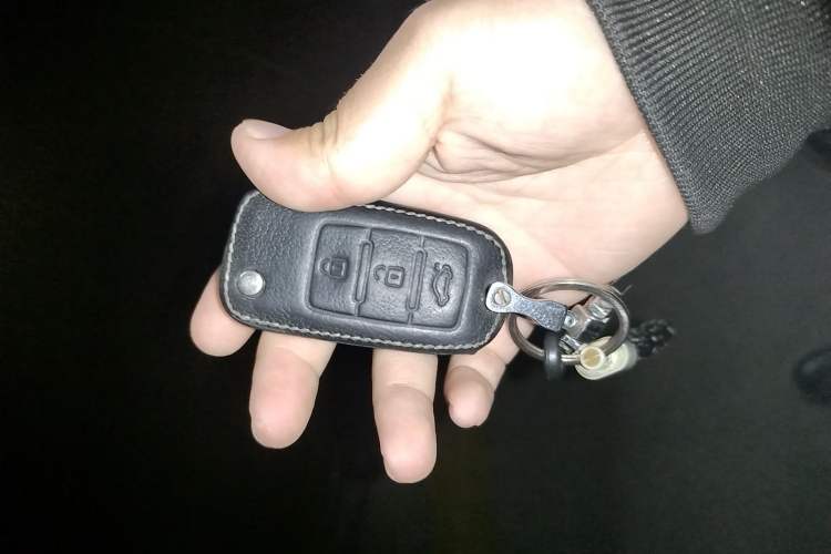 Used FORTHING Joyear X3 2016 1.5L Luxury Model Vehicle Key