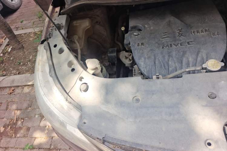Used FORTHING Joyear X3 2016 1.5L Comfort Model Engine Bay Right