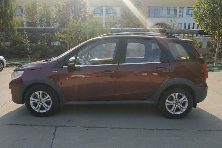 Used FORTHING Joyear X3 2016 1.5L Comfort Model Exterior 5