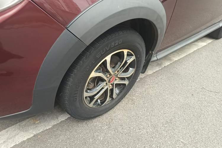 Used FORTHING Joyear X3 2016 1.5L Comfort Model Left Front Wheel Hub