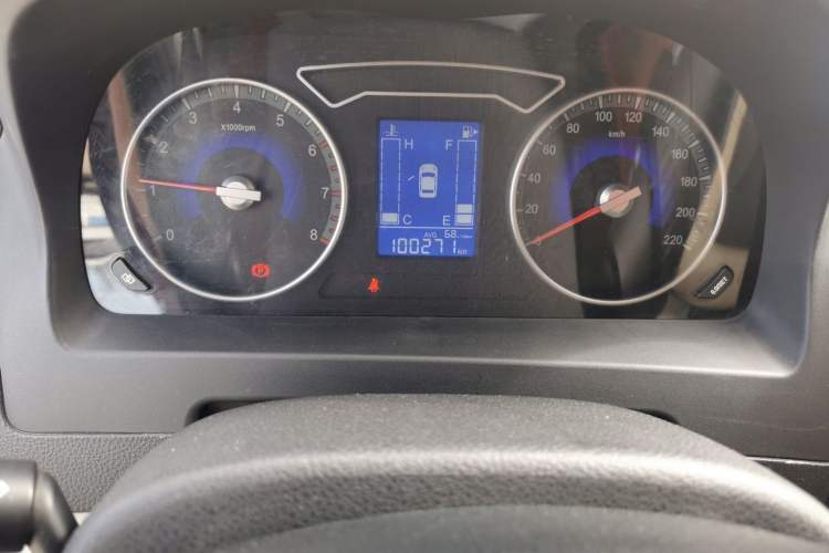 Used FORTHING Joyear X3 2016 1.5L Comfort Model Odometer Close Up
