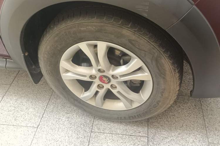 Used FORTHING Joyear X3 2016 1.5L Comfort Model Right Front Wheel Hub