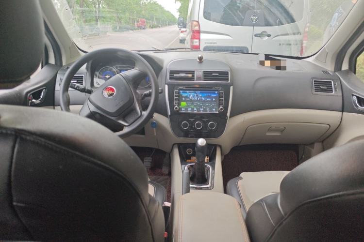 Used FORTHING Joyear X3 2016 1.5L Comfort Model Center Console