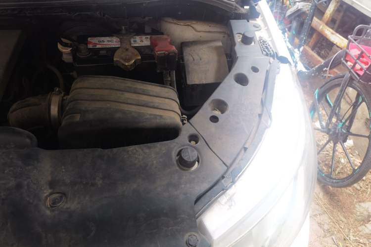 Used FORTHING Joyear X3 2016 1.5L Comfort Model Engine Bay Left