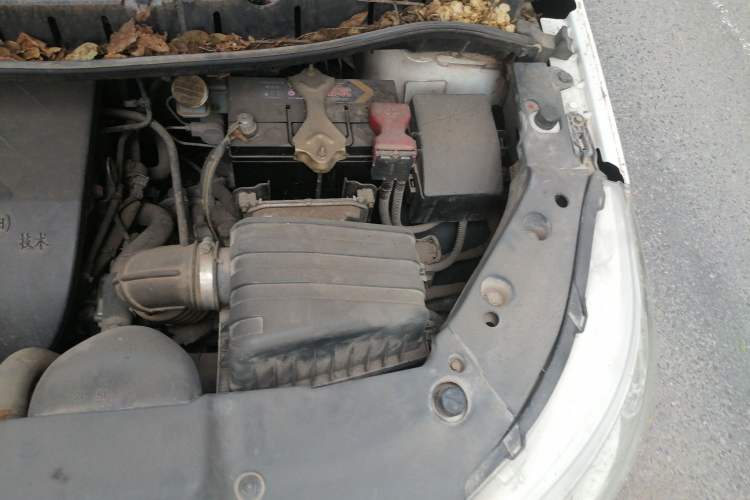 Used FORTHING Joyear X3 2016 1.5L Comfort Model Engine Bay Left