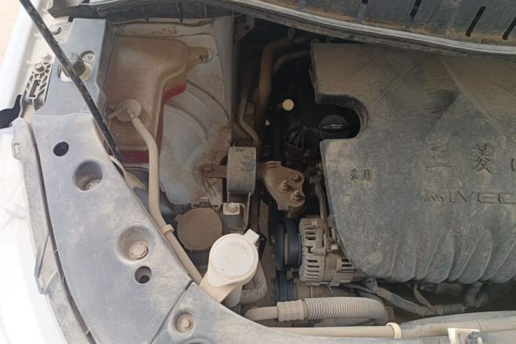 Used FORTHING Joyear X3 2016 1.5L Luxury Model Engine Bay Right