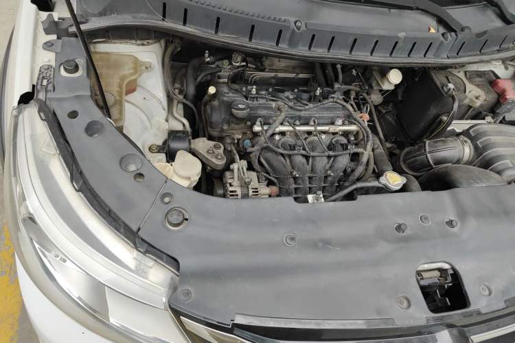 Used FORTHING Joyear X3 2016 1.5L Comfort Model Engine Bay Right