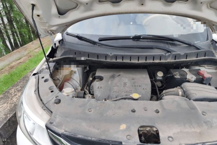 Used FORTHING Joyear X3 2016 1.5L Comfort Model Engine Bay Right