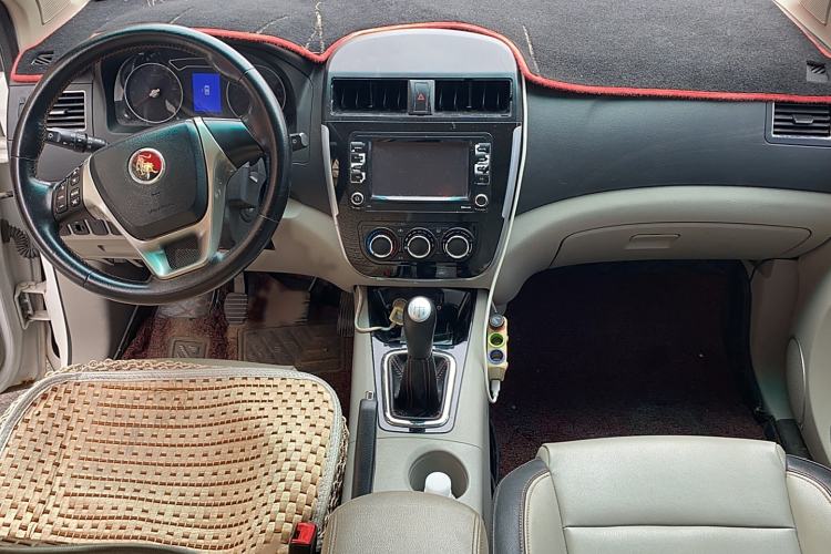 Used FORTHING Joyear X3 2016 1.5L Luxury Model Interior 3