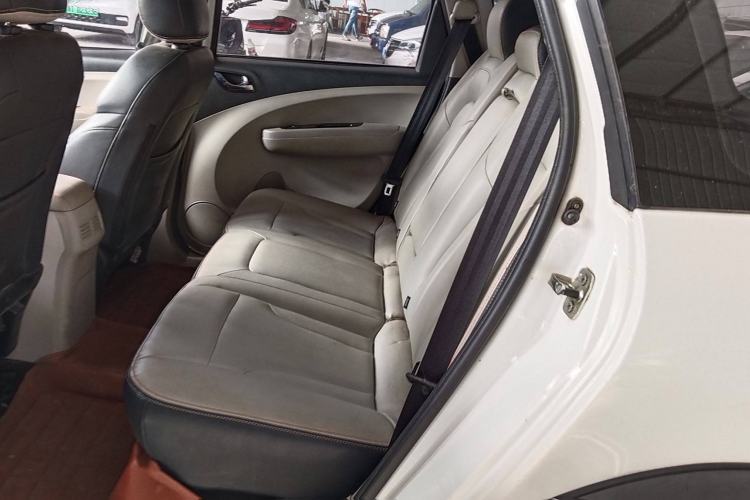 Used FORTHING Joyear X3 2016 1.5L Luxury Model Interior 6