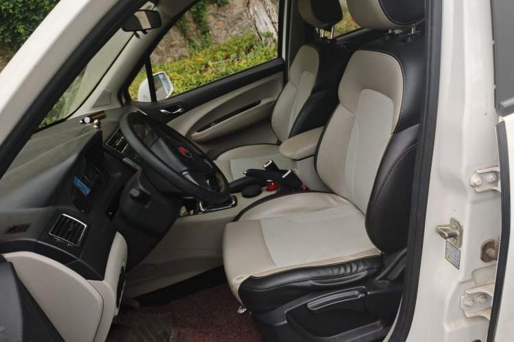 Used FORTHING Joyear X3 2016 1.5L Comfort Model Left Front Seat