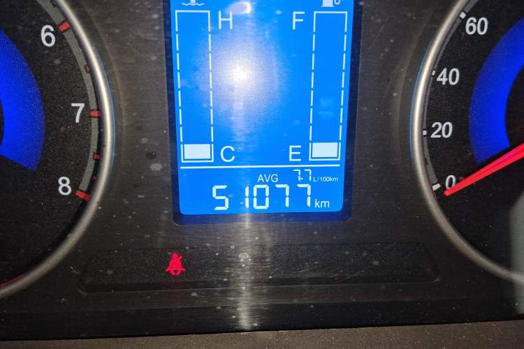 Used FORTHING Joyear X3 2016 1.5L Luxury Model Odometer Close Up