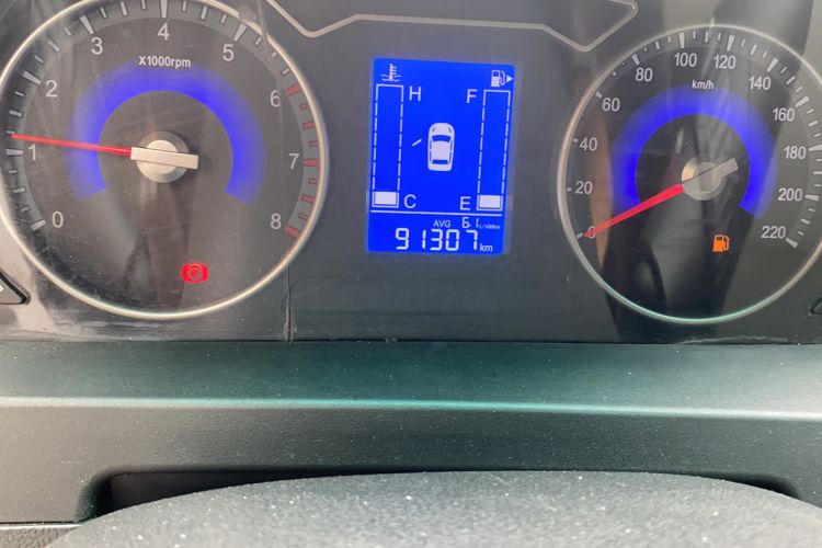 Used FORTHING Joyear X3 2016 1.5L Luxury Model Odometer Close Up