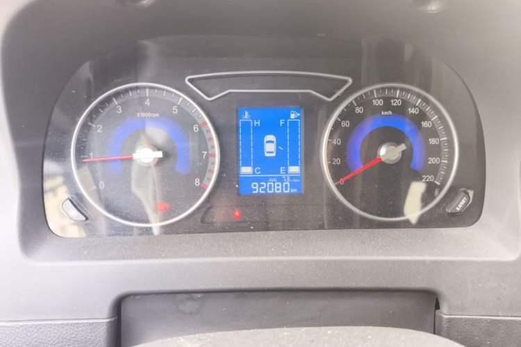 Used FORTHING Joyear X3 2016 1.5L Luxury Model Odometer Close Up