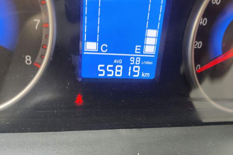 Used FORTHING Joyear X3 2016 1.5L Comfort Model Odometer Close Up