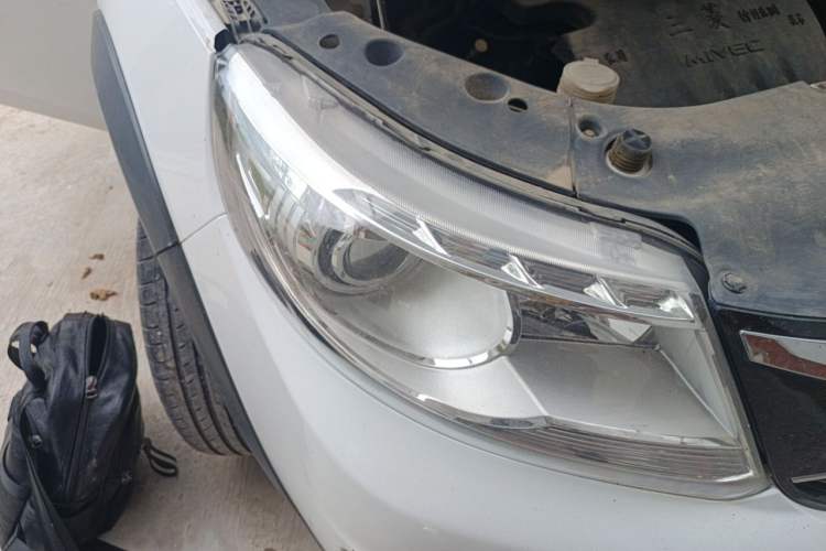 Used FORTHING Joyear X3 2016 1.5L Luxury Model Right Front Headlight