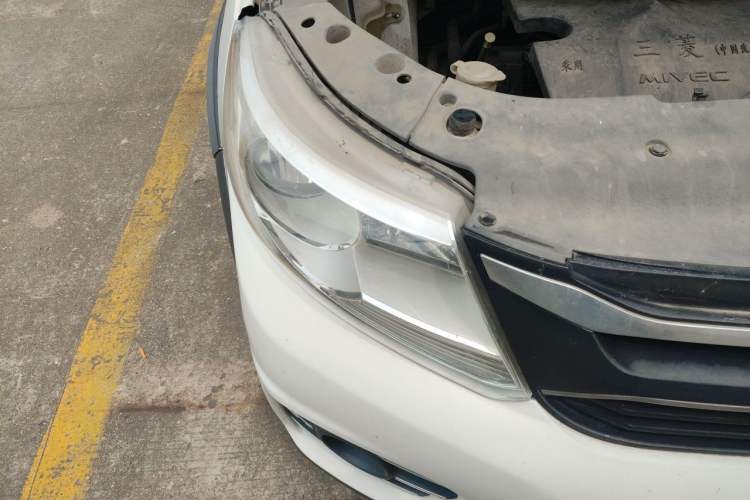 Used FORTHING Joyear X3 2016 1.5L Comfort Model Right Front Headlight