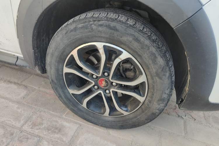 Used FORTHING Joyear X3 2016 1.5L Comfort Model Right Front Wheel Hub