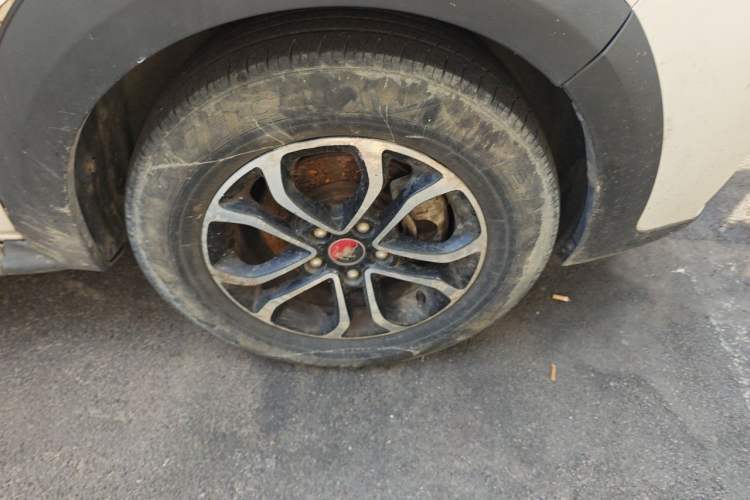 Used FORTHING Joyear X3 2016 1.5L Comfort Model Right Front Wheel Hub