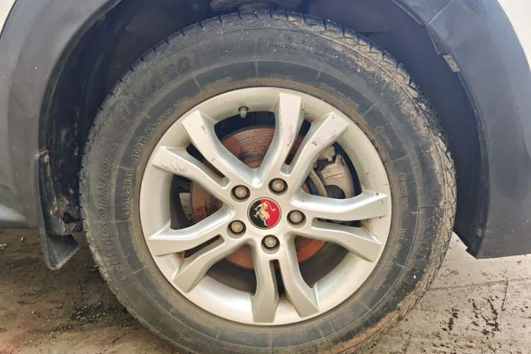 Used FORTHING Joyear X3 2016 1.5L Comfort Model Right Front Wheel Hub