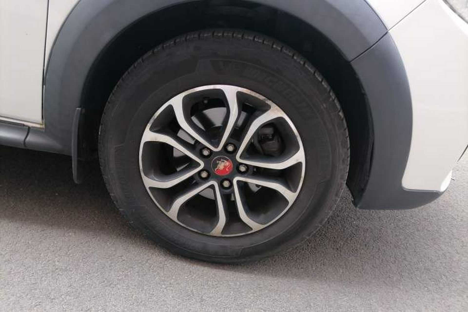 Used FORTHING Joyear X3 2016 1.5L Comfort Model Right Front Wheel Hub