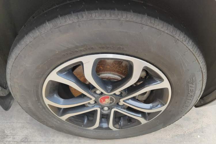 Used FORTHING Joyear X3 2016 1.5L Comfort Model Right Front Wheel Hub