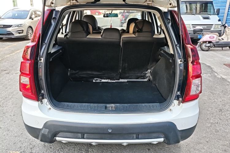 Used FORTHING Joyear X3 2016 1.5L Comfort Model Trunk