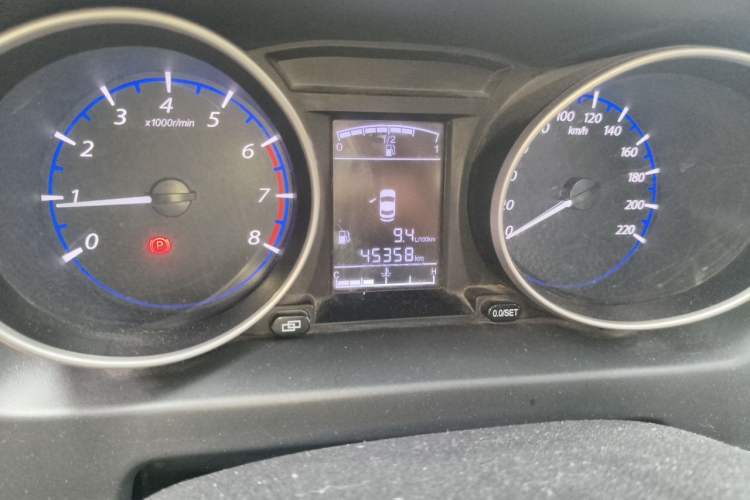 Used FORTHING Joyear X3 2017 1.5L Manual Luxury Model Odometer Close Up