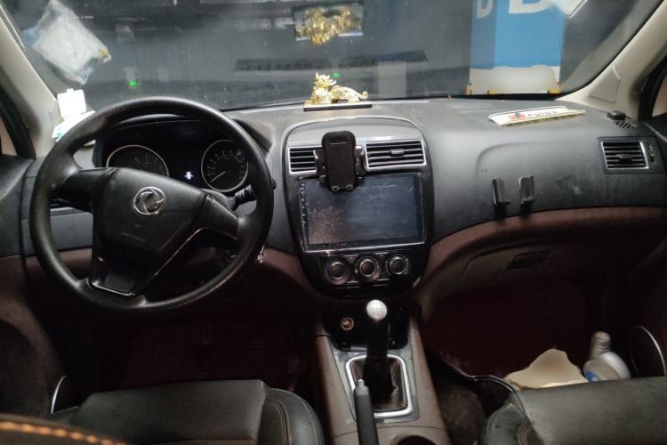 Used FORTHING Joyear X3 2017 1.5L Manual Comfort Model Center Console