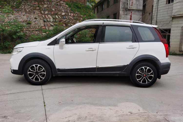 Used FORTHING Joyear X3 2017 1.5L Manual Luxury Model Exterior 3