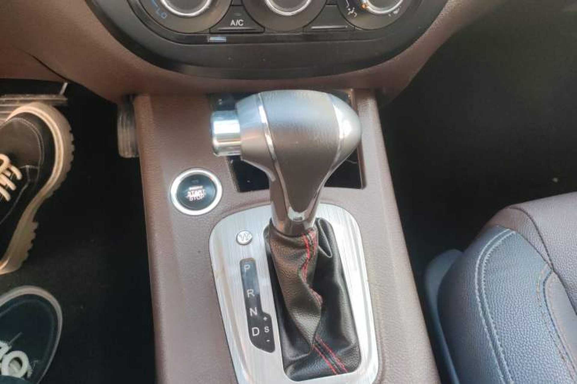 Used FORTHING Joyear X3 2017 1.6L CVT Luxury Model Gear Lever