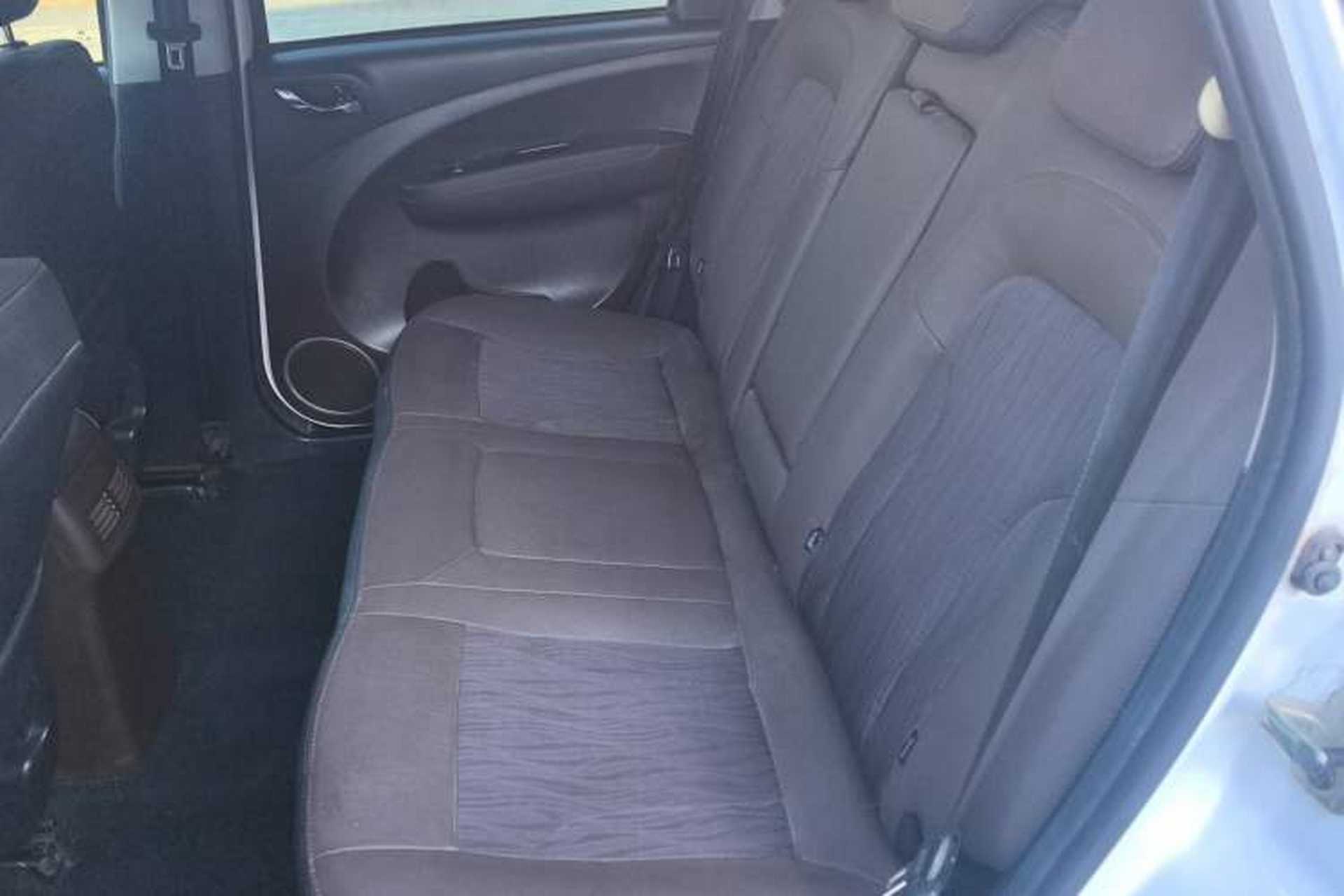 Used FORTHING Joyear X3 2017 1.5L Manual Comfort Model Interior 1