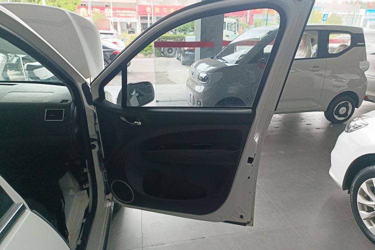 Used FORTHING Joyear X3 2017 1.5L Manual Comfort Model Interior 2