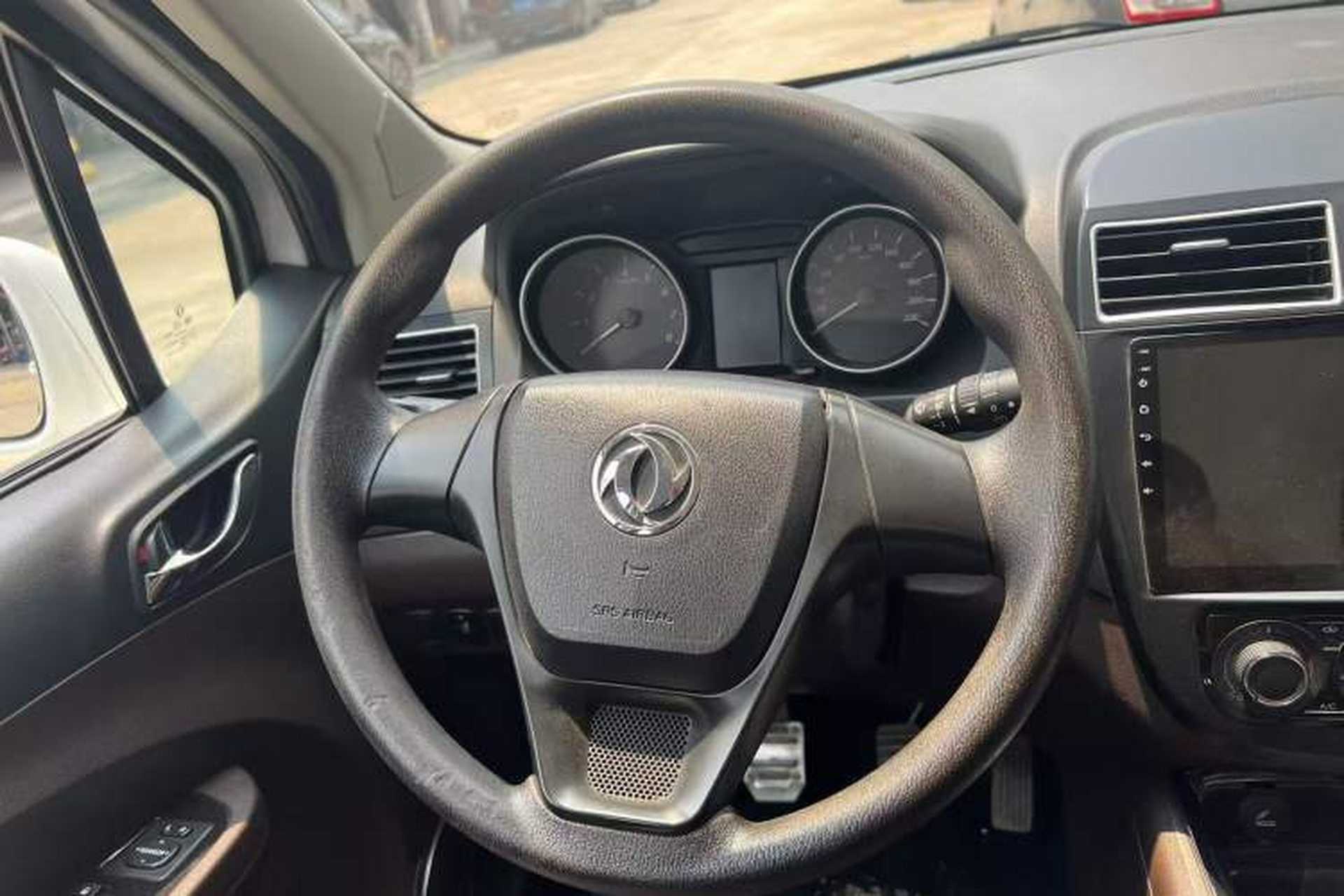 Used FORTHING Joyear X3 2017 1.5L Manual Comfort Model Interior 2