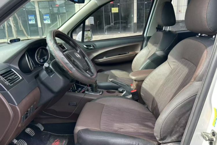 Used FORTHING Joyear X3 2017 1.5L Manual Comfort Model Interior 6