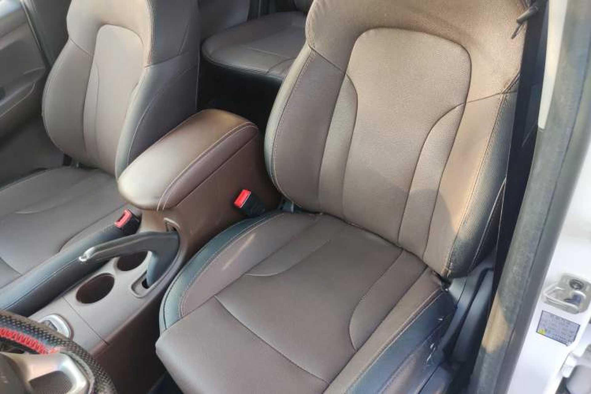 Used FORTHING Joyear X3 2017 1.6L CVT Luxury Model Left Front Seat